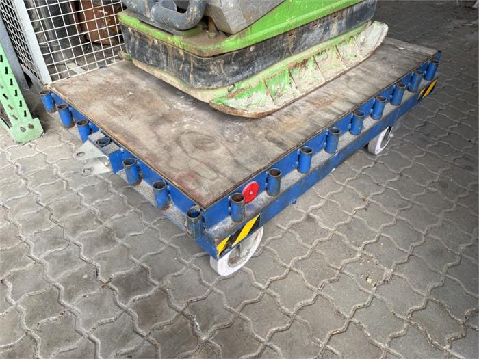 Posten Transportwagen